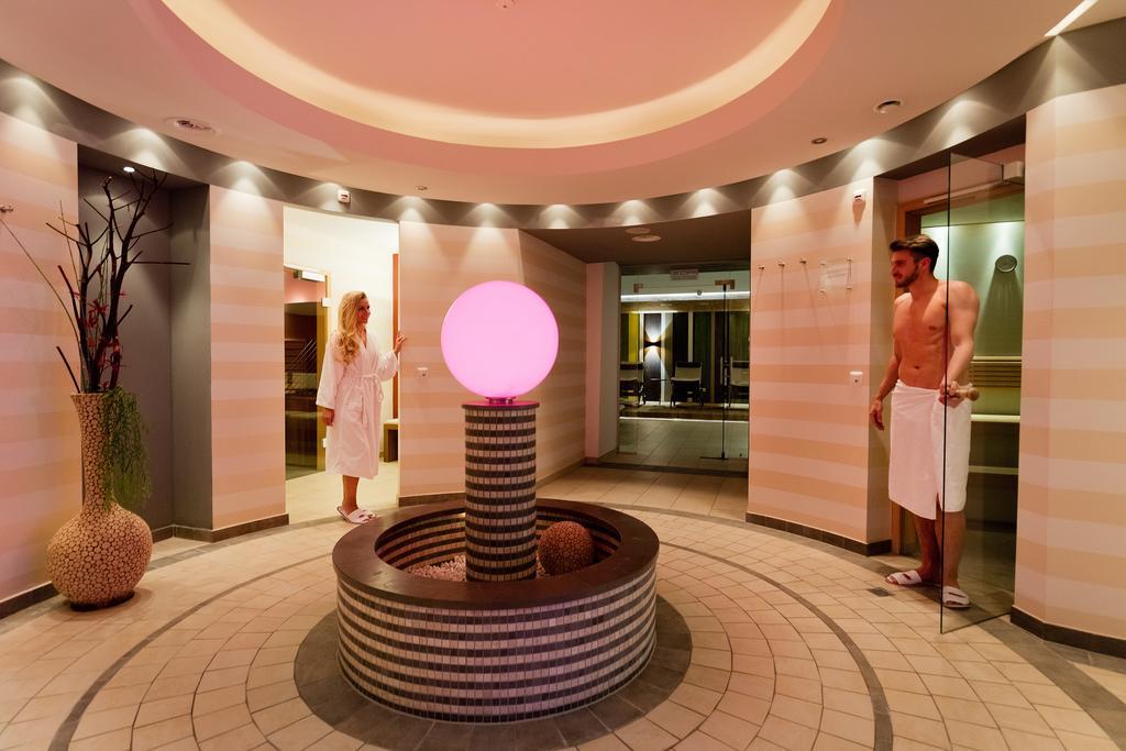 Hotel Zum Mohren Reutte Εξωτερικό φωτογραφία